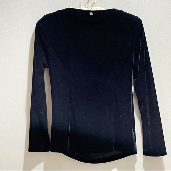 SOFT SURROUNDINGS Women’s Black Velvet Shapely Stretch Surplice Top - Picture 5 of 7